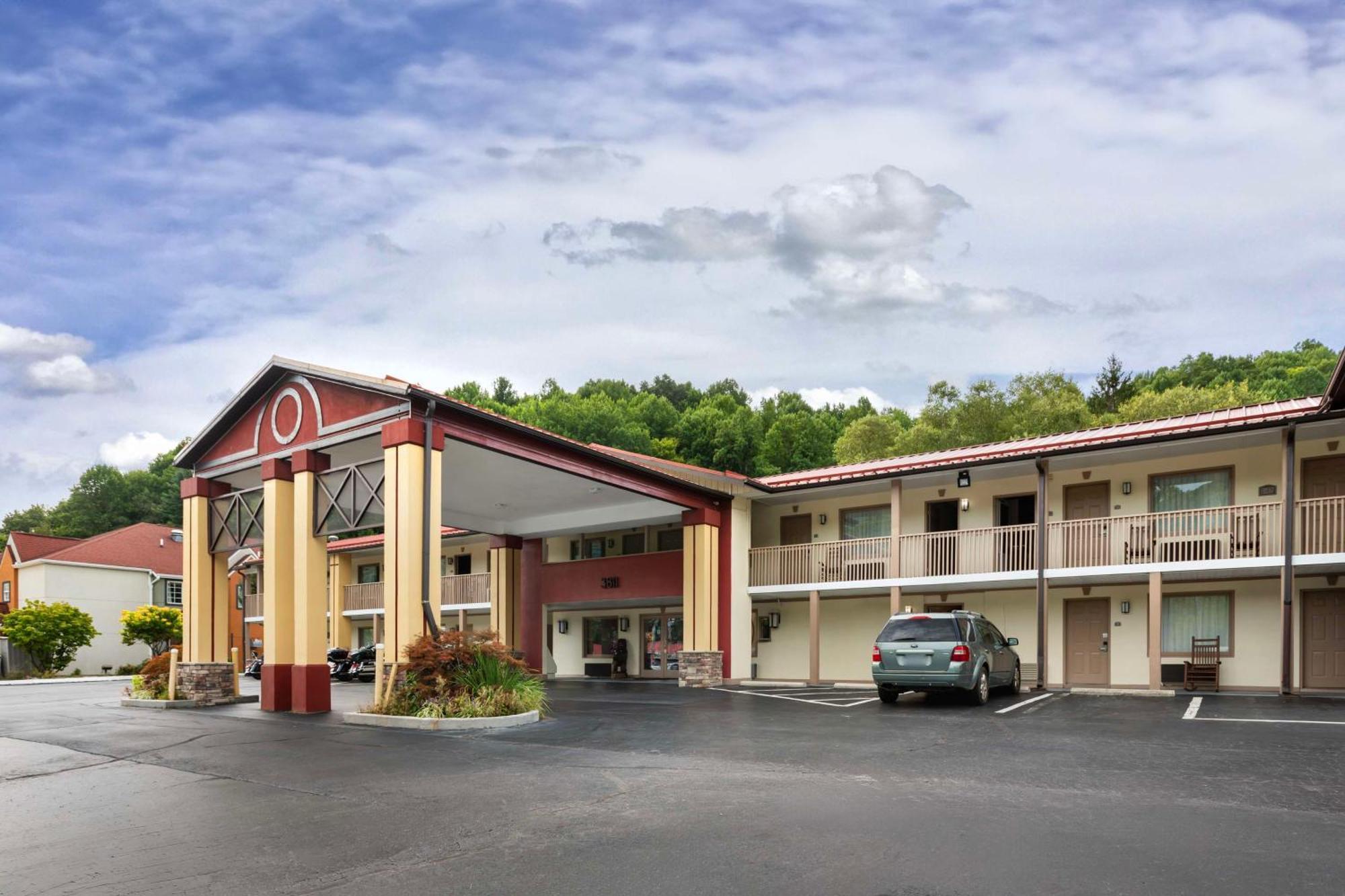 Best Western Mountainbrook Inn Maggie Valley Eksteriør billede